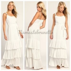 Nwt Lulu's S White Ruffled Tiered Swiss Dot Maxi Dress